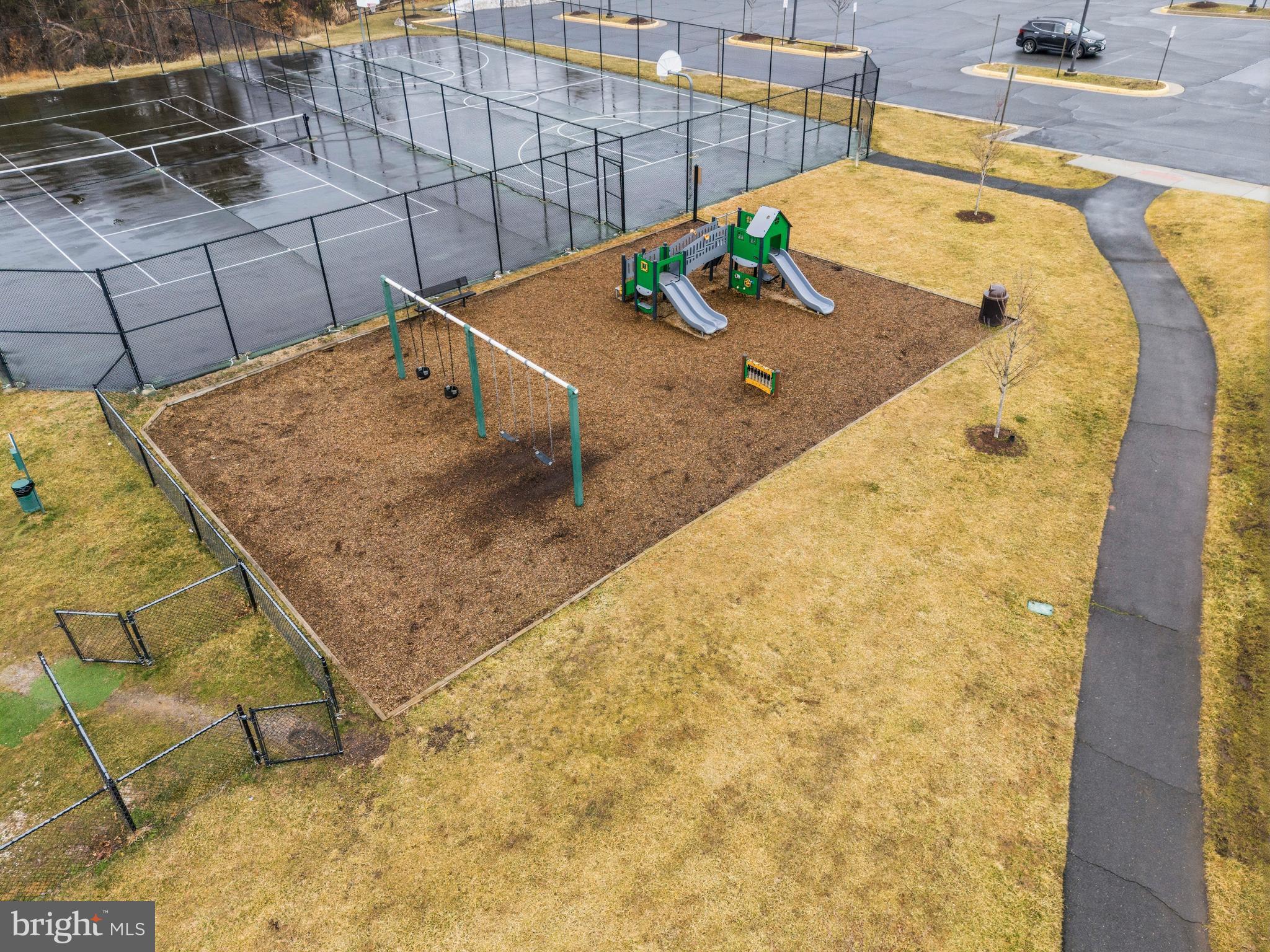 WENTWORTH GREEN - Residential