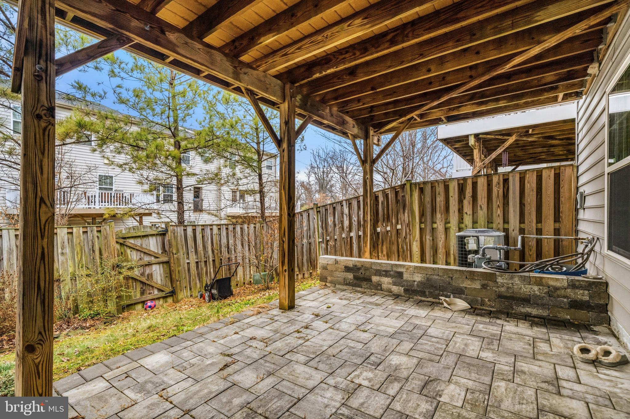 WENTWORTH GREEN - Residential