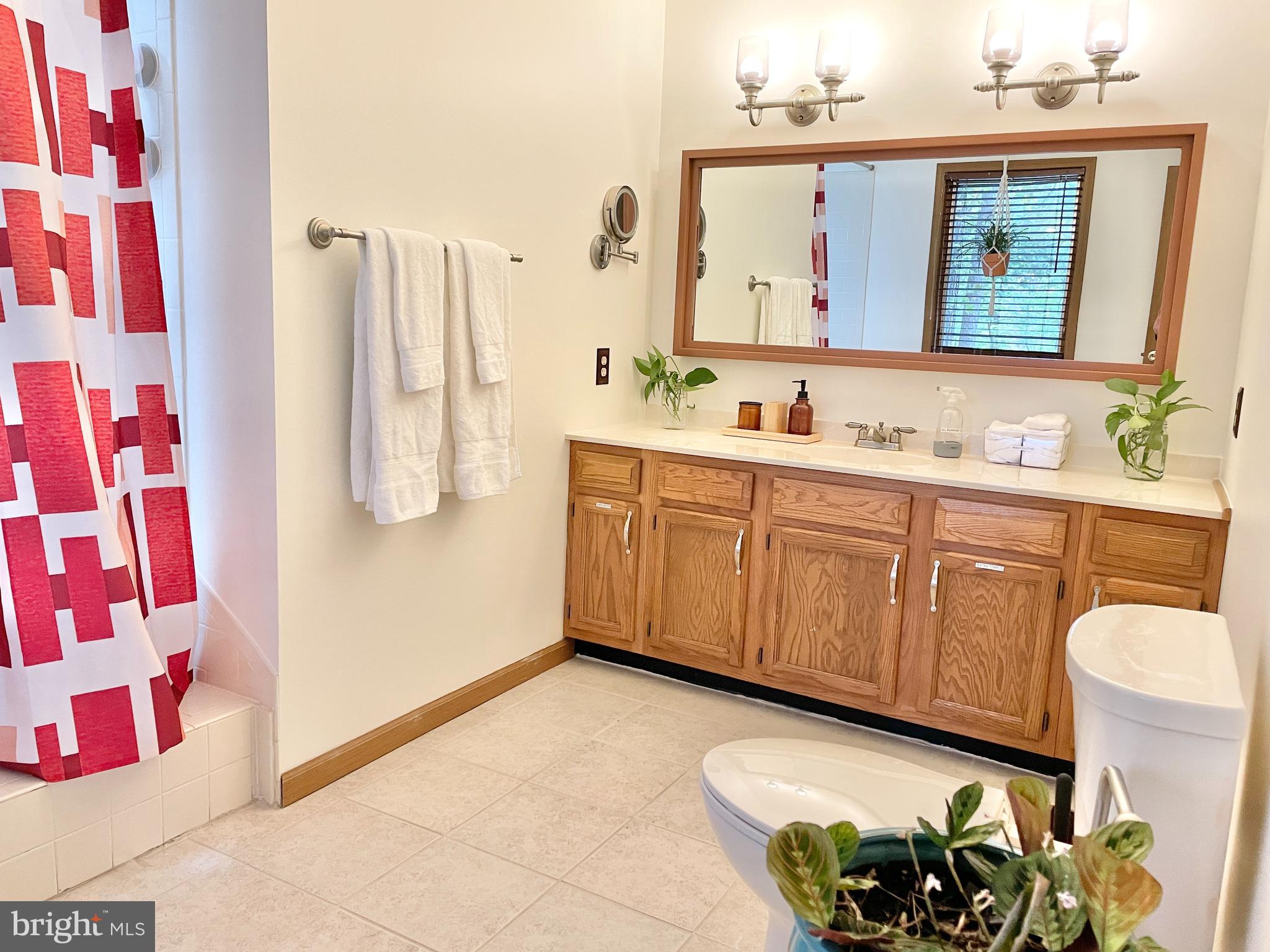 THE WOODS - Residential