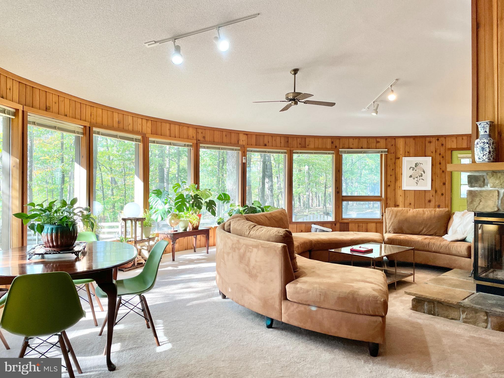 THE WOODS - Residential