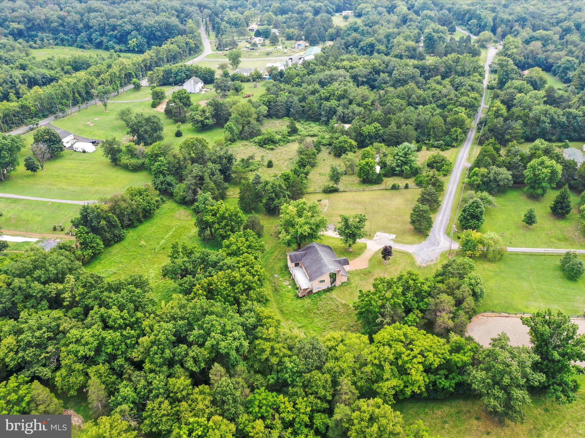 HIDDEN RIVER - Residential