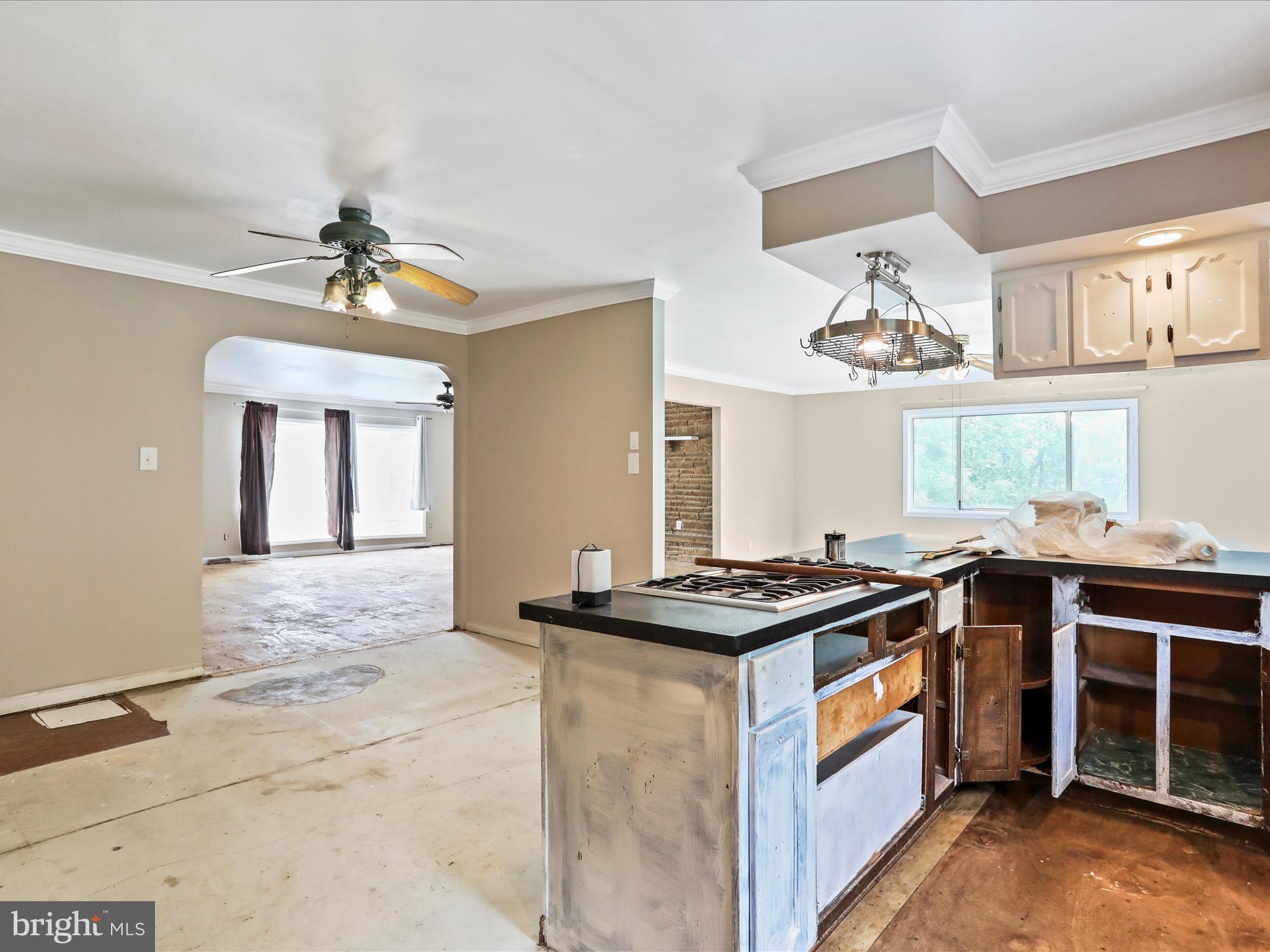 HIDDEN RIVER - Residential