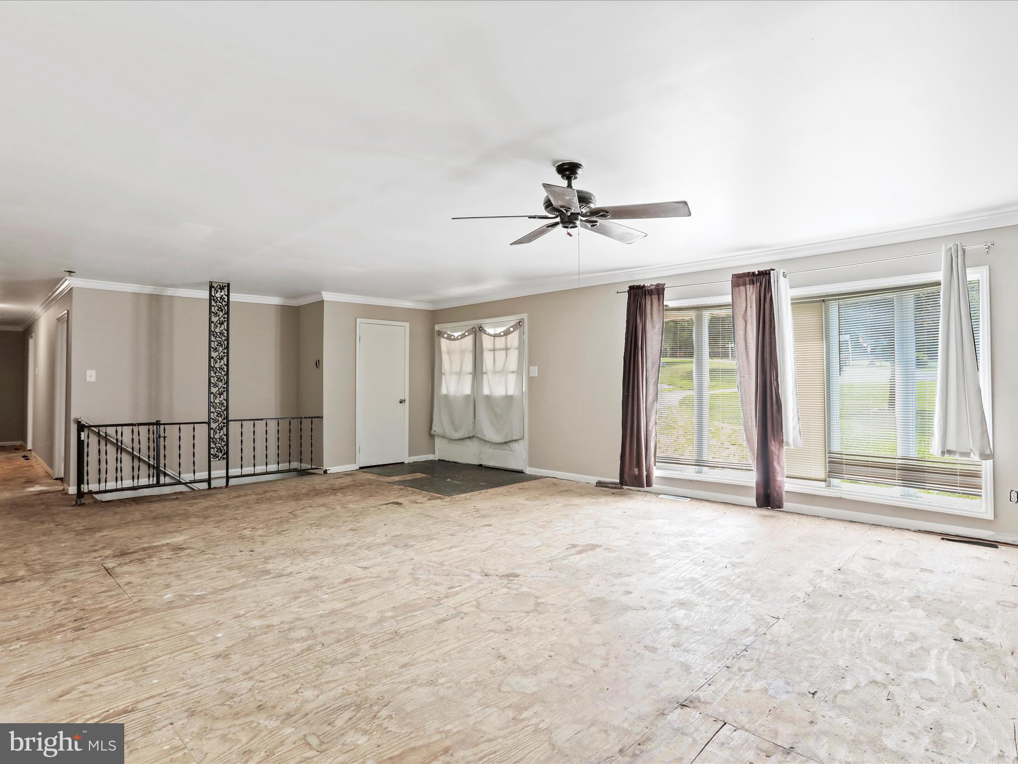 HIDDEN RIVER - Residential