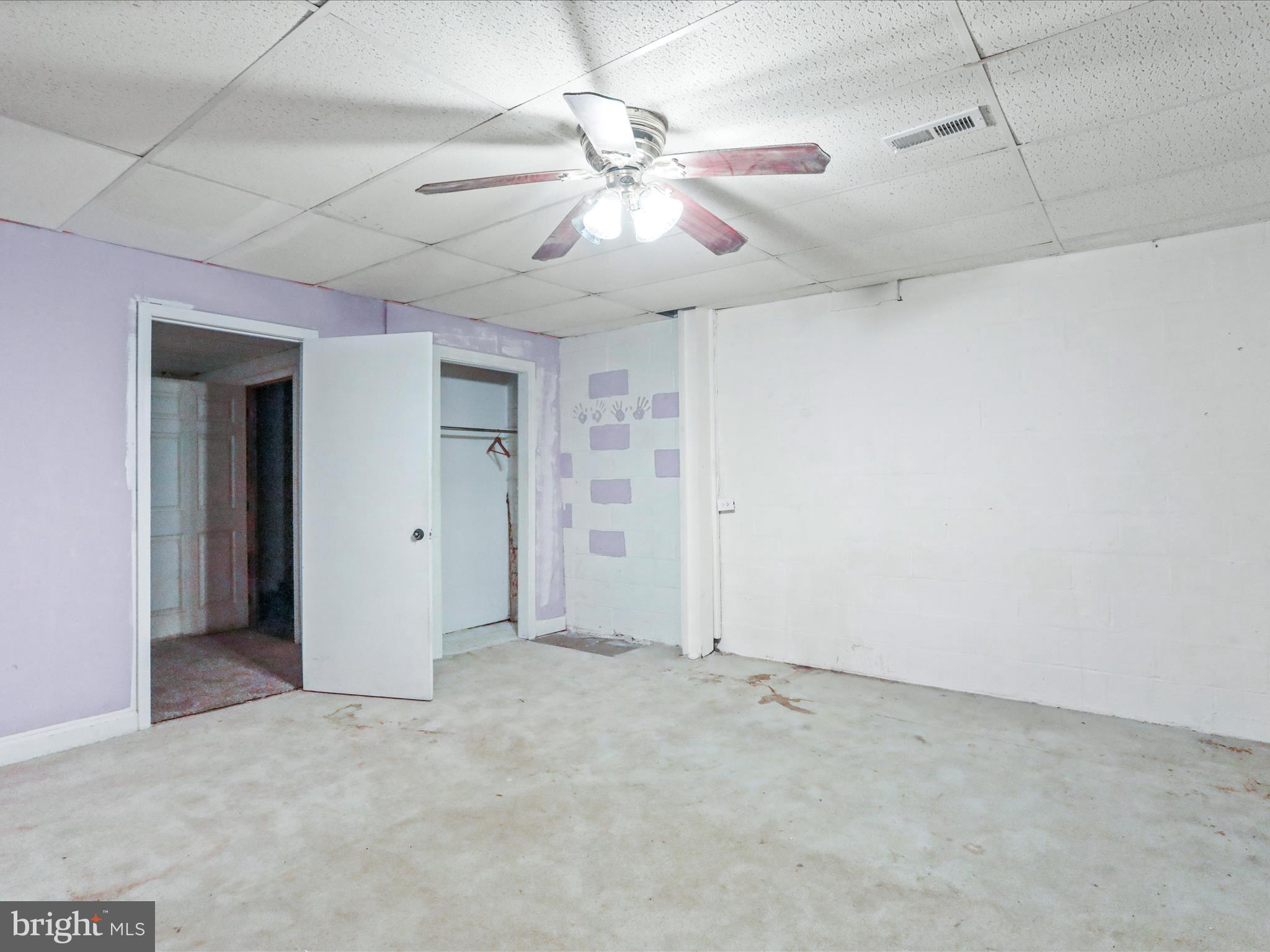 HIDDEN RIVER - Residential