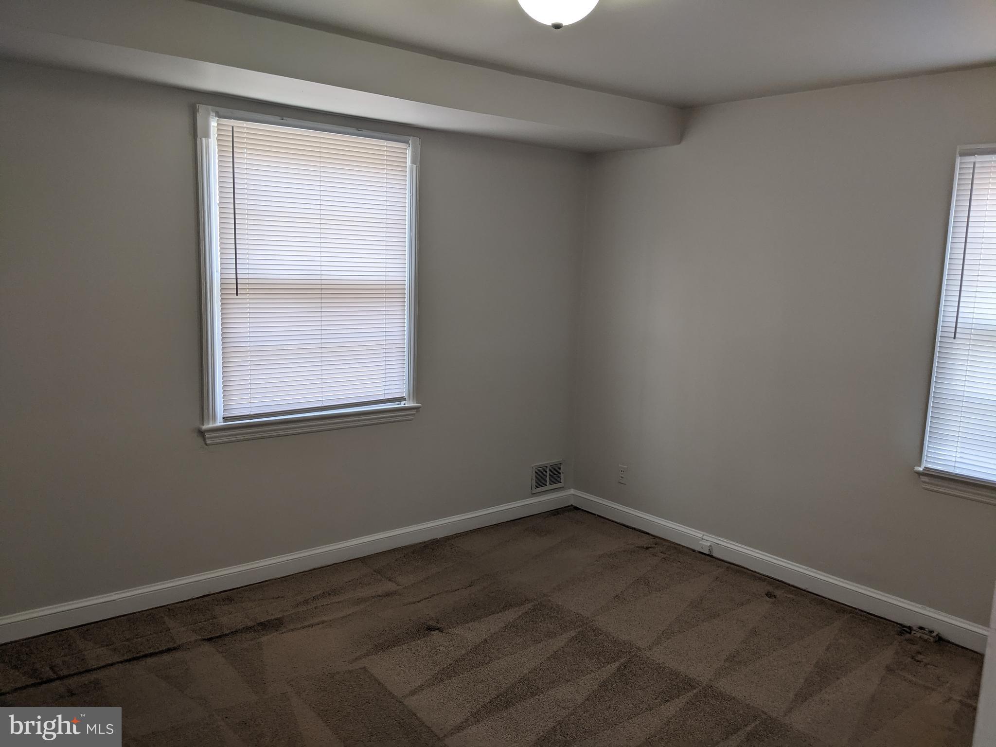 HIGHVIEW - Residential Lease