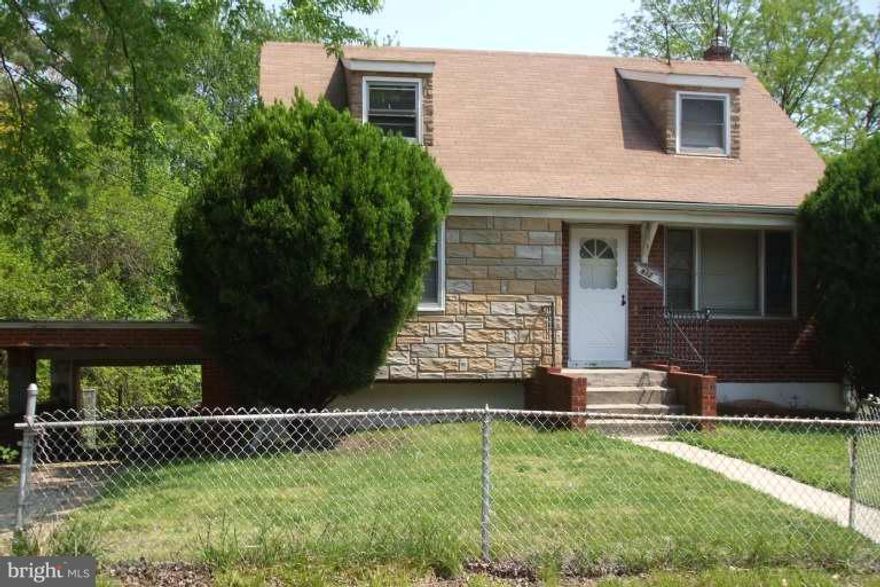 Very nice  rental  Three Levels of Living space.. Close to Bus Stop & within 1 mile of the Metro Train Station as well..  Huge Rear yard & Nice Sun Deck & Custom Car port & More..   NO PETS...
Minimum Credit Score 650