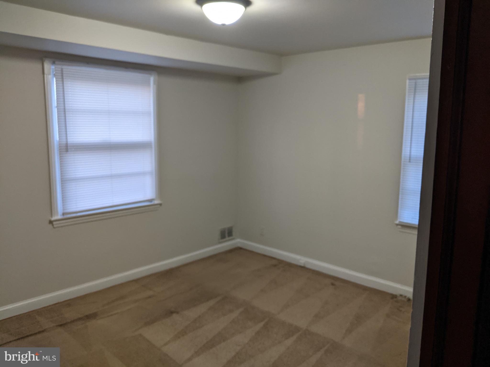 HIGHVIEW - Residential Lease