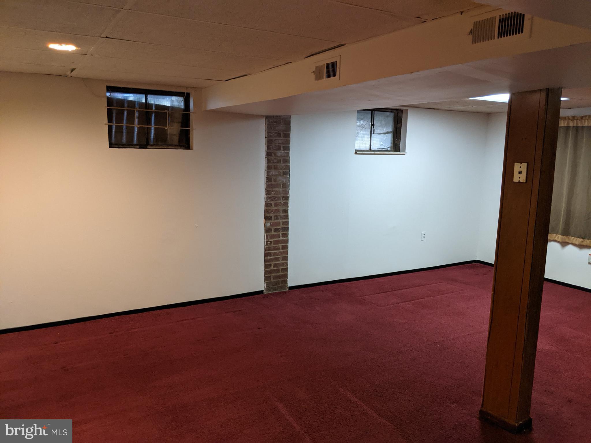 HIGHVIEW - Residential Lease