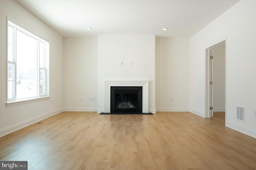 Photo of 420 Royal Hunt Way, LITITZ, PA 17543 (MLS # PALA2060640)