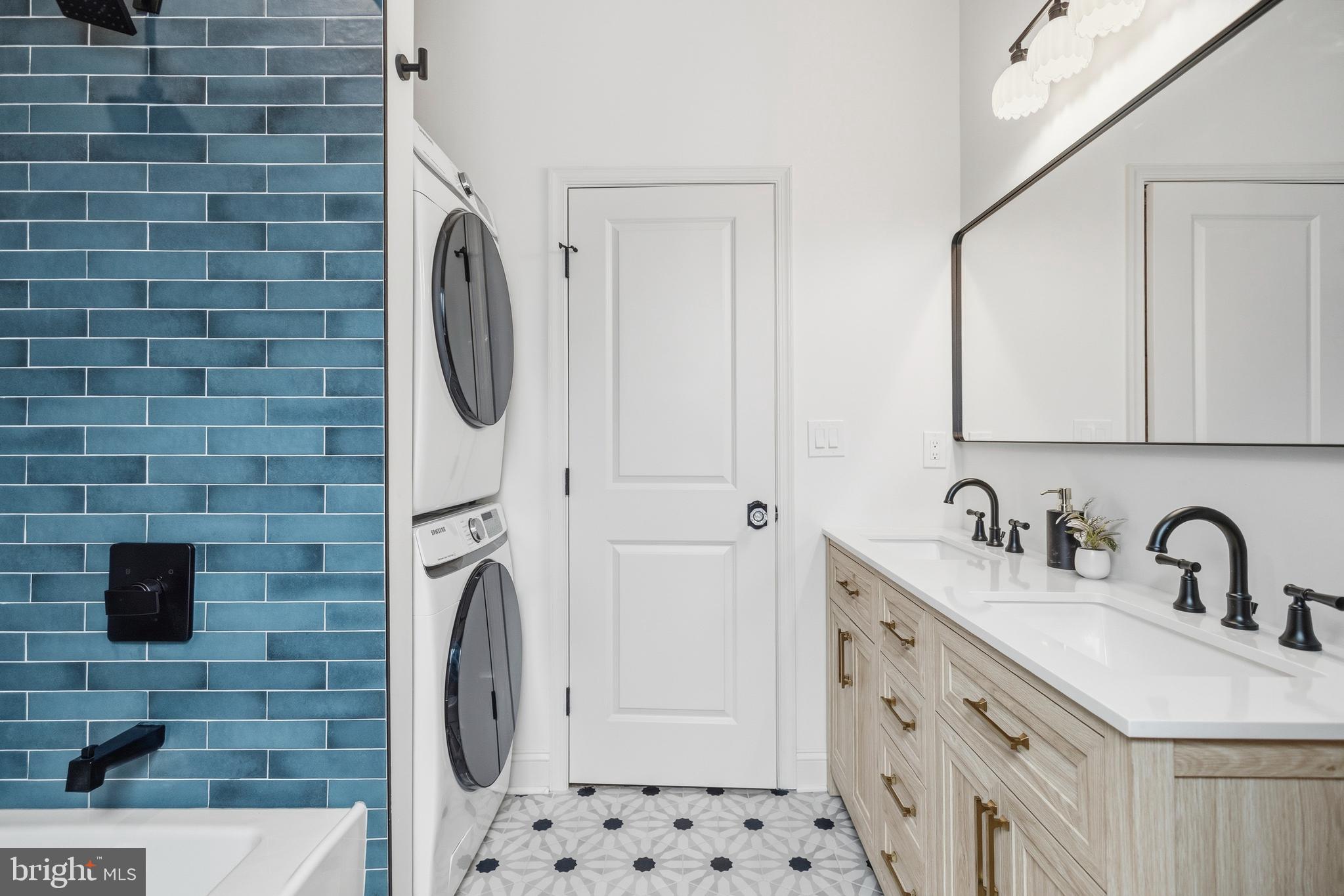 KINGSESSING - Residential