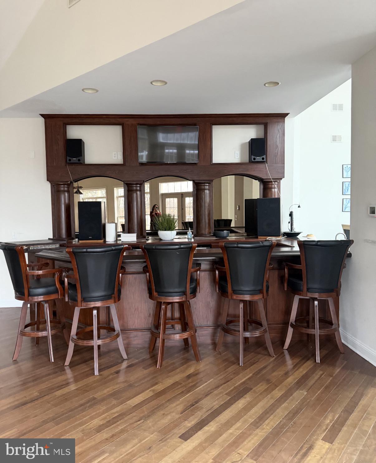 RIVERBEND - Residential