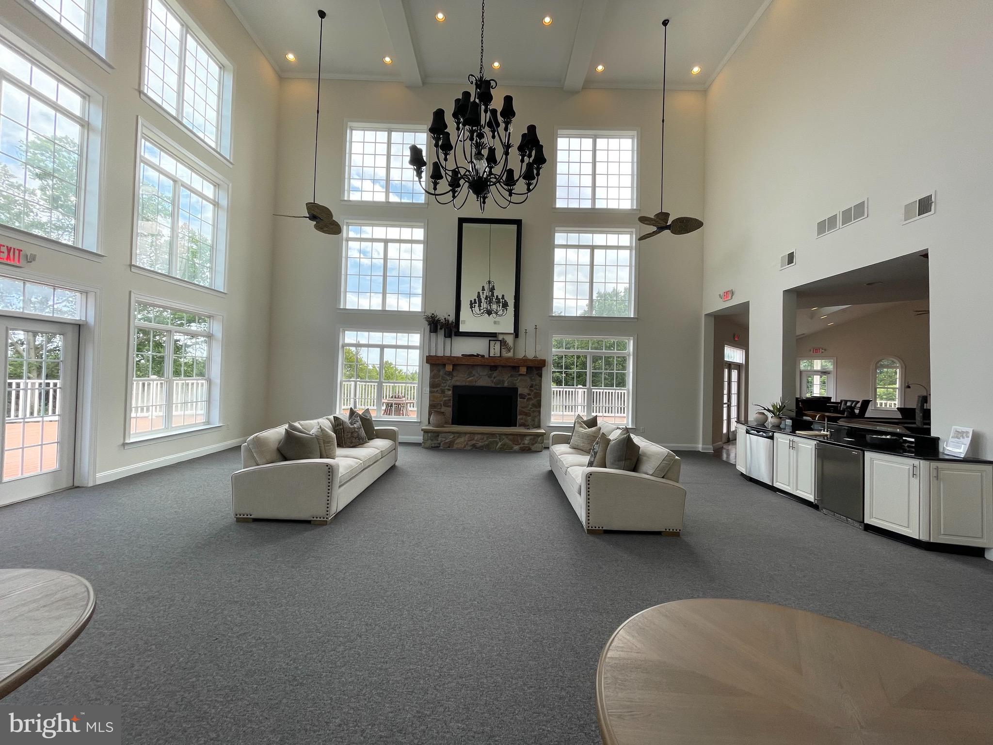 RIVERBEND - Residential