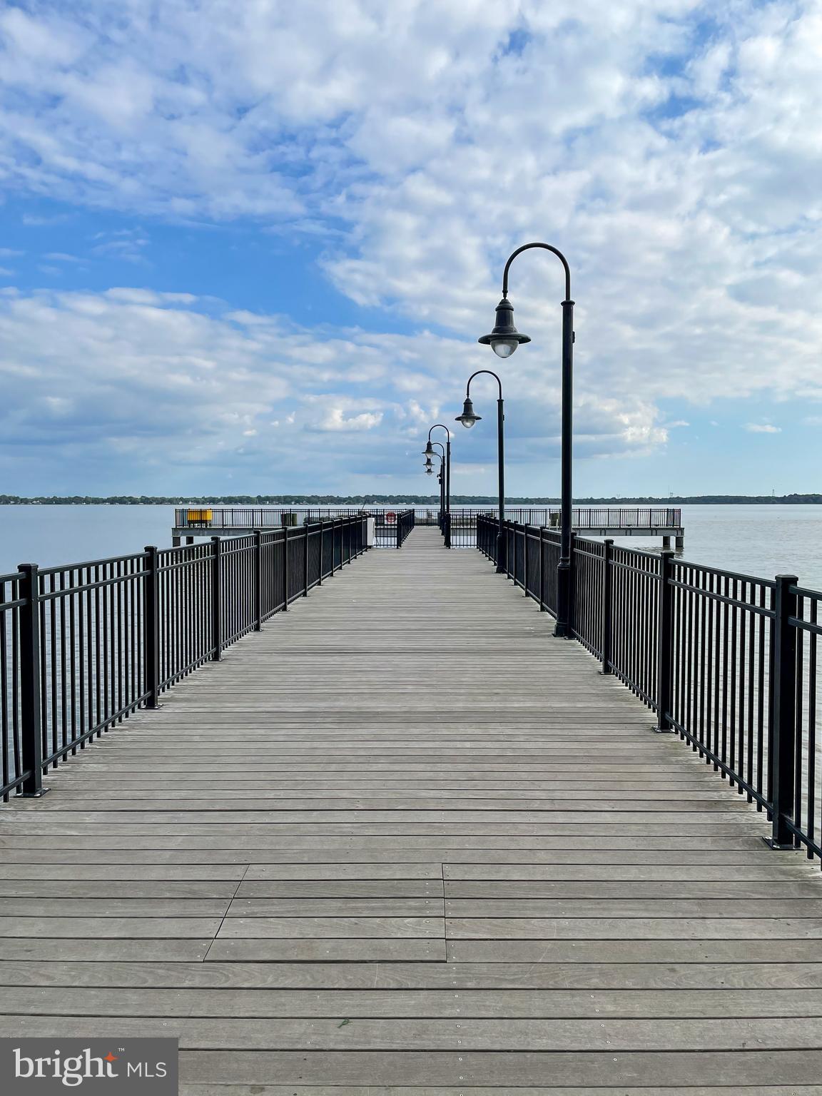 RIVERBEND - Residential