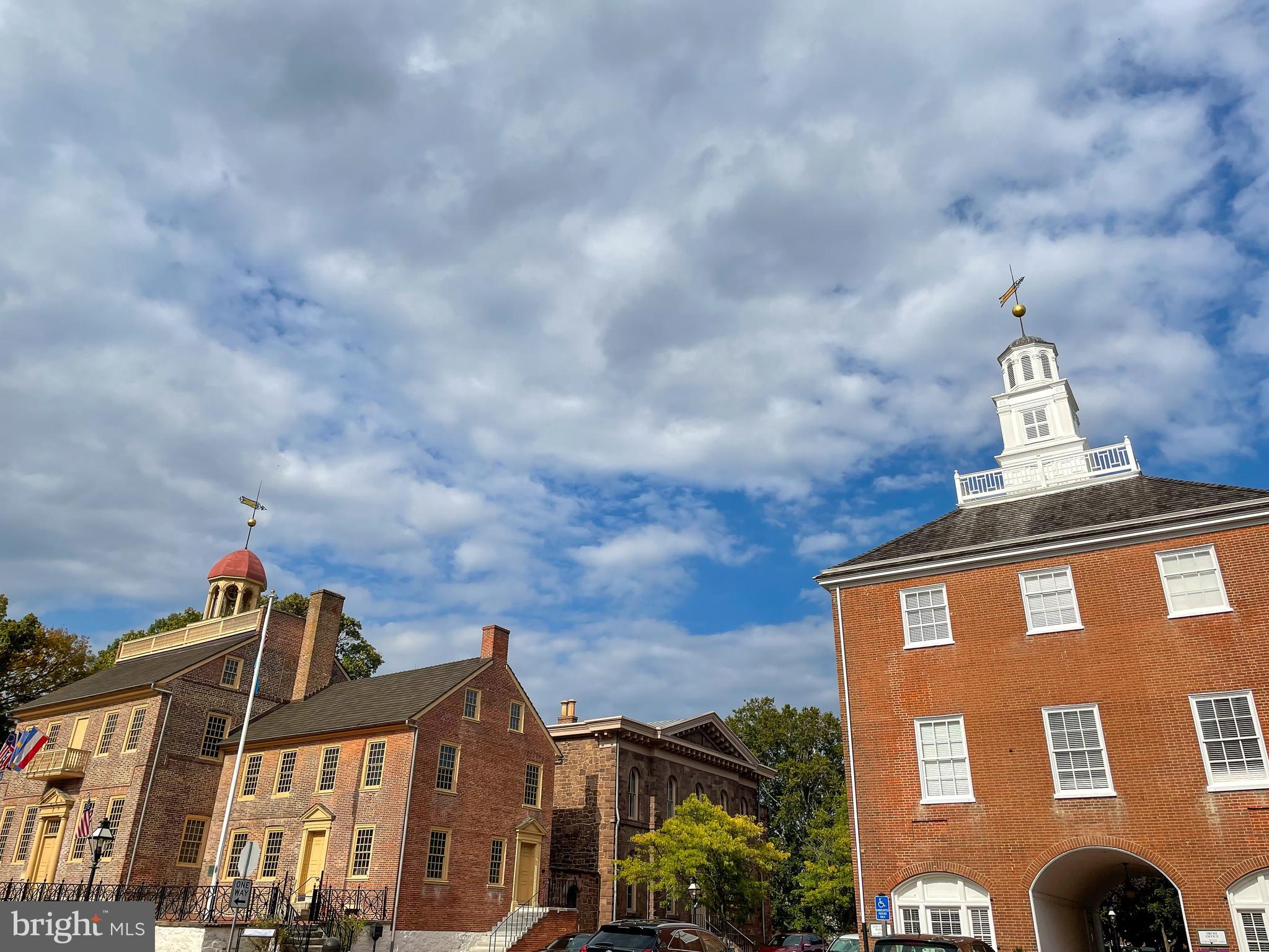 RIVERBEND - Residential