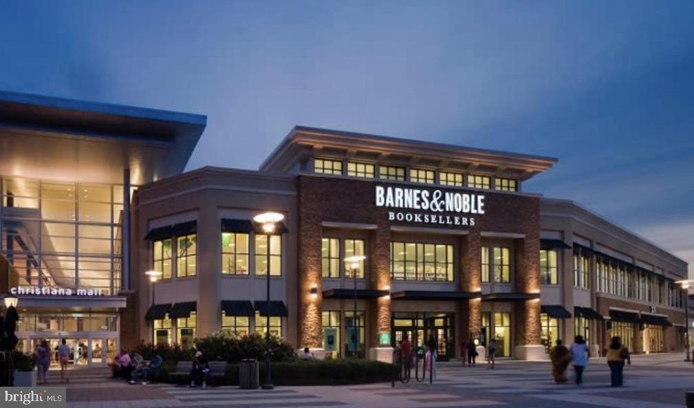 RIVERBEND - Residential