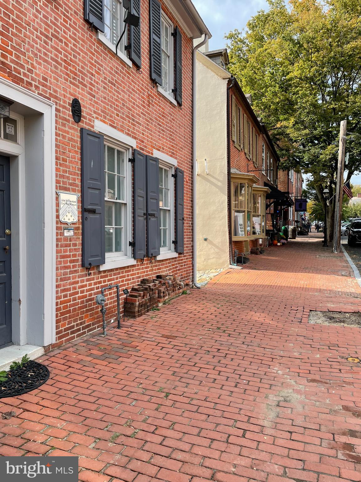 RIVERBEND - Residential