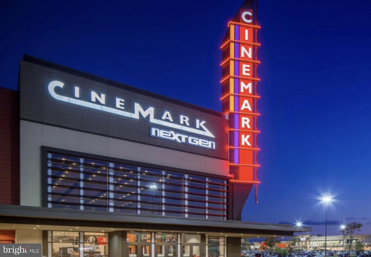 RIVERBEND - Residential