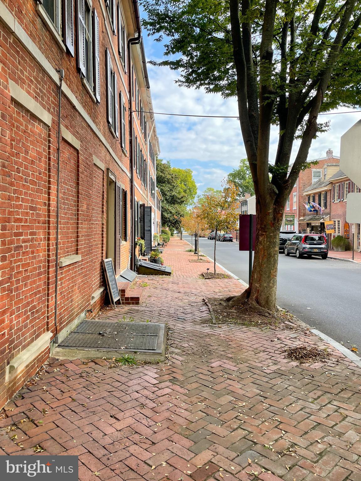 RIVERBEND - Residential