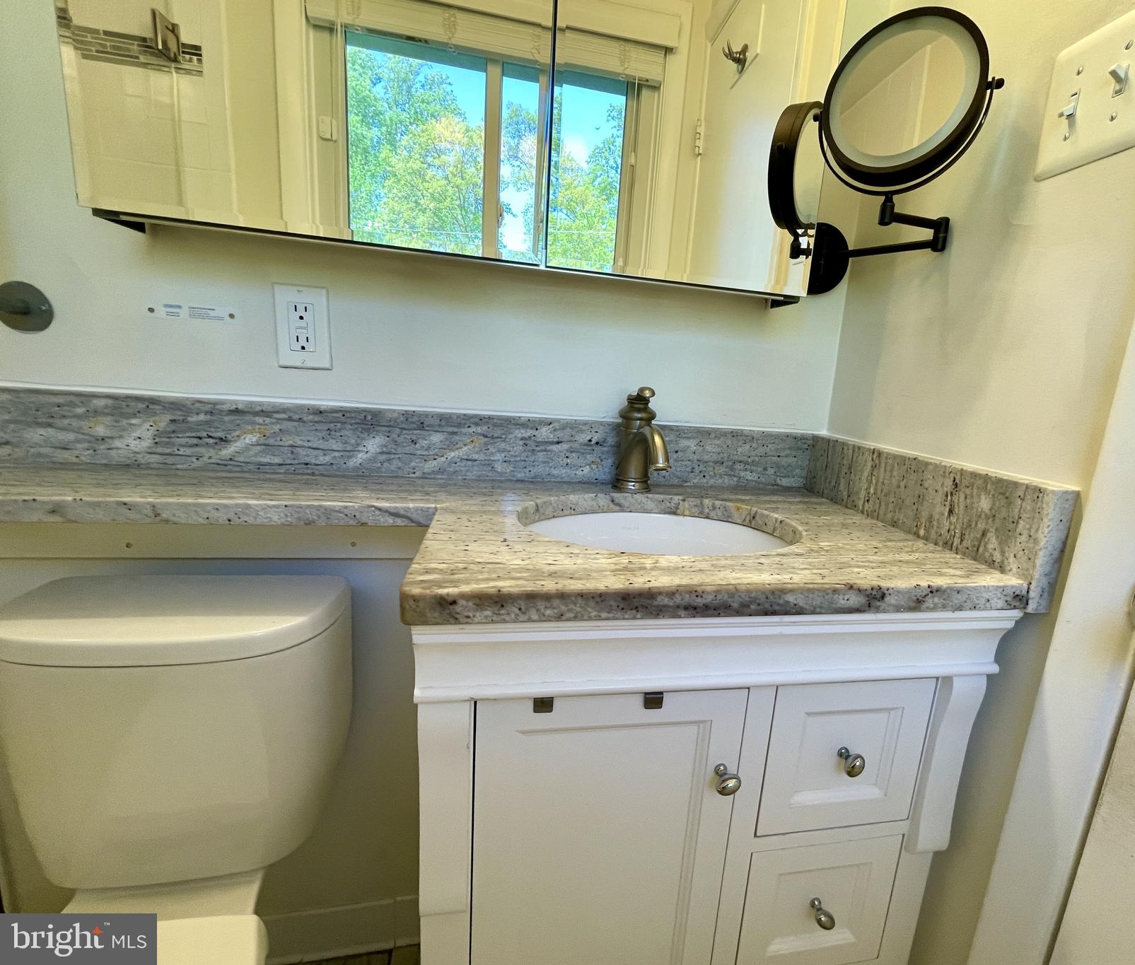 FOXHALL - Residential Lease