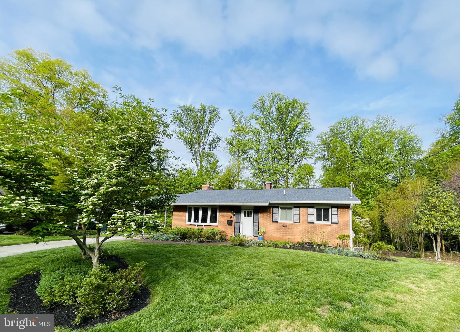 FOXHALL - Residential Lease