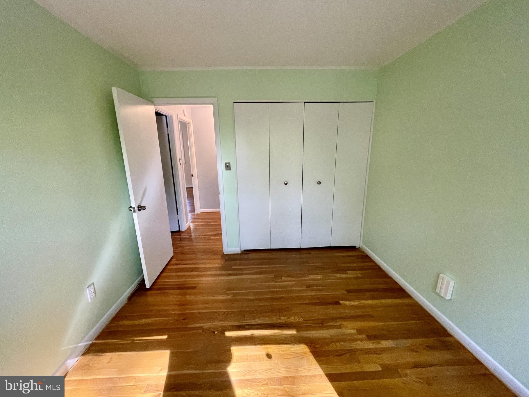 FOXHALL - Residential Lease