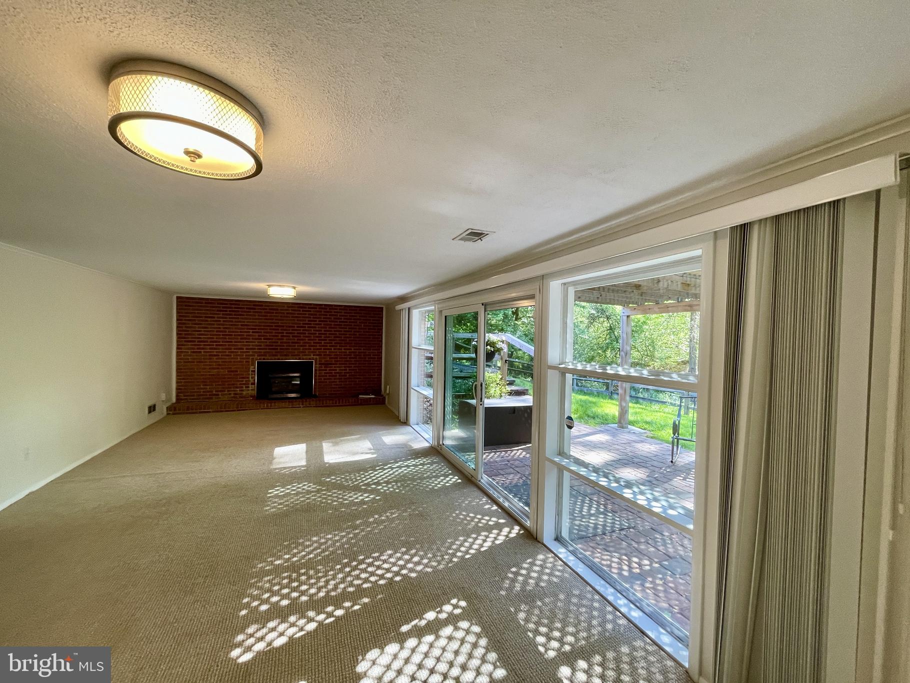 FOXHALL - Residential Lease