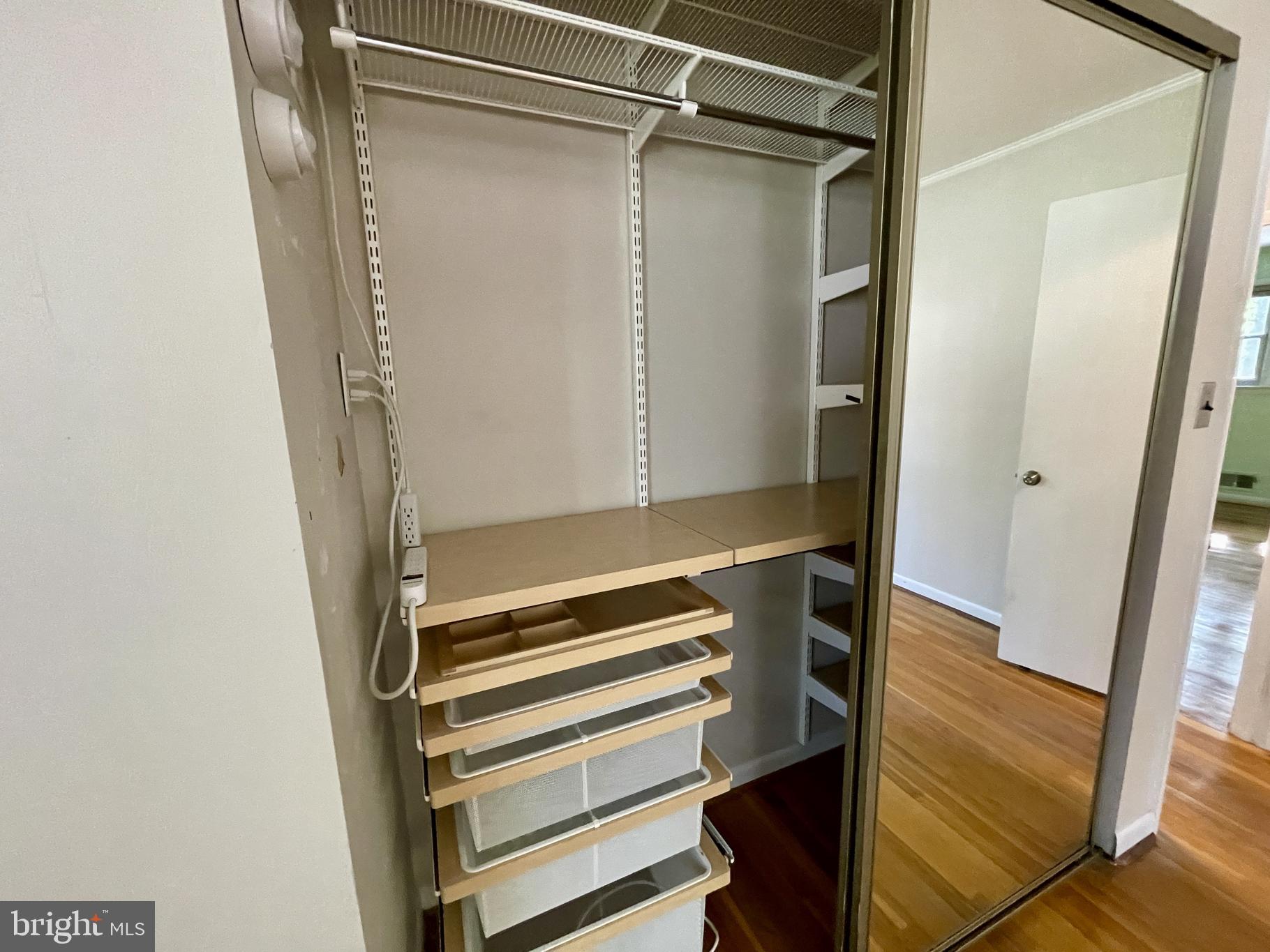 FOXHALL - Residential Lease