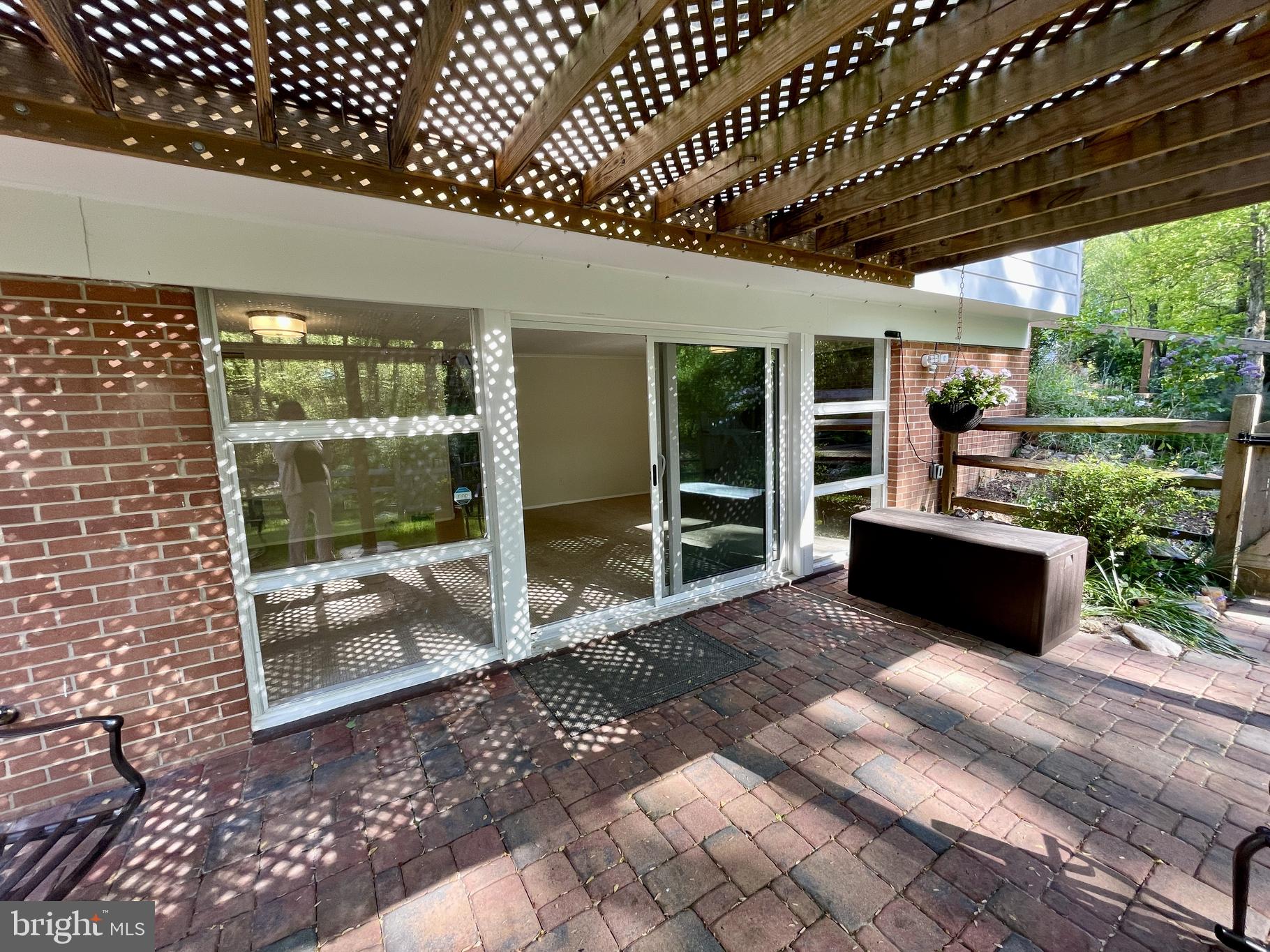 FOXHALL - Residential Lease