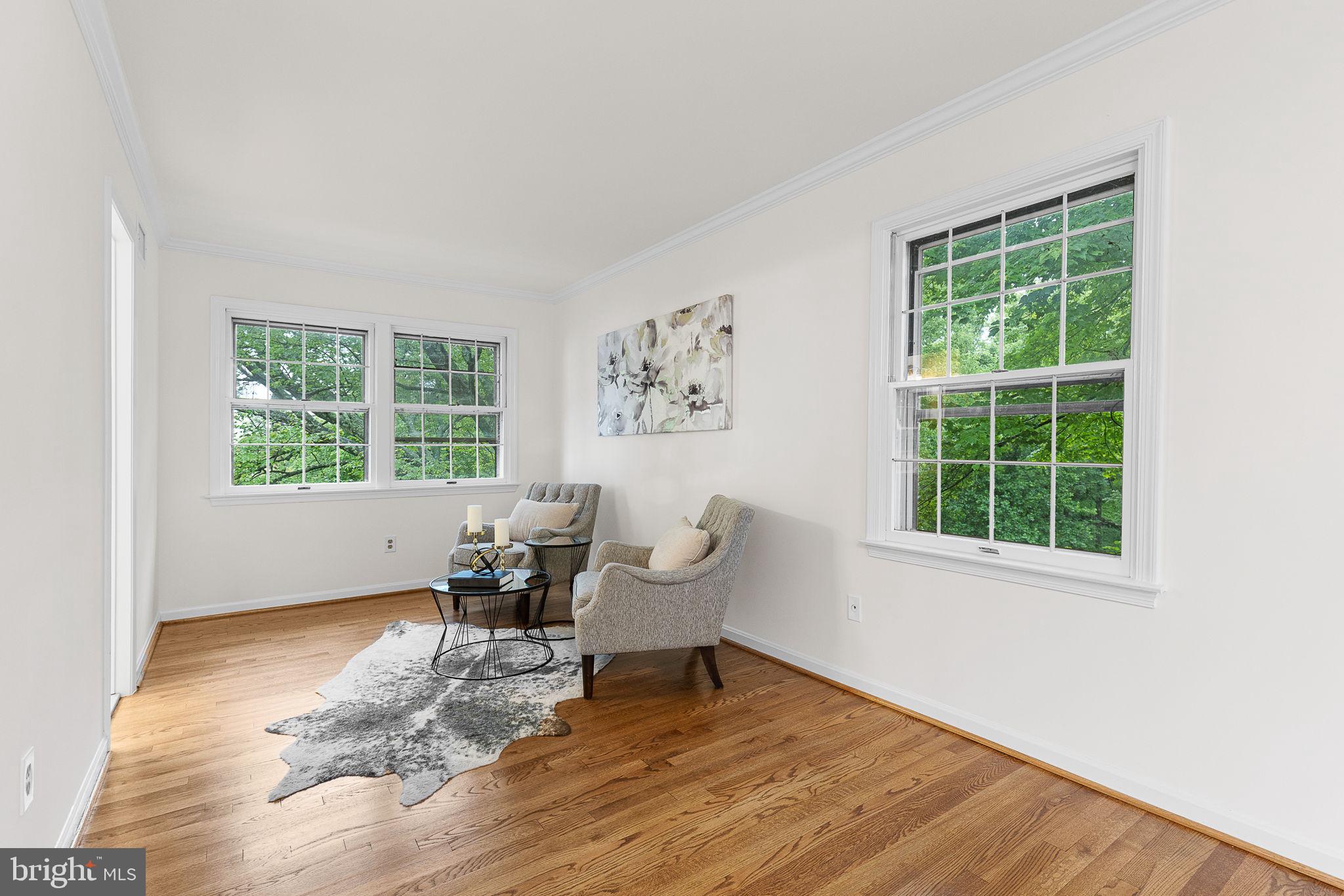 RIVERWOOD - Residential