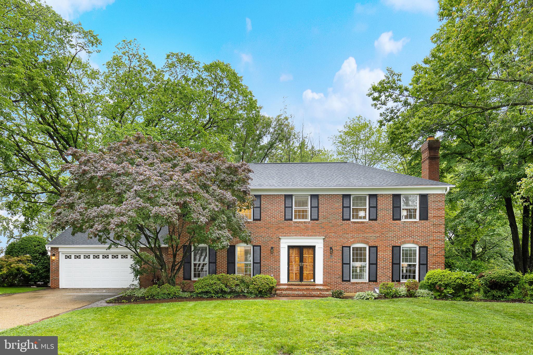 RIVERWOOD - Residential