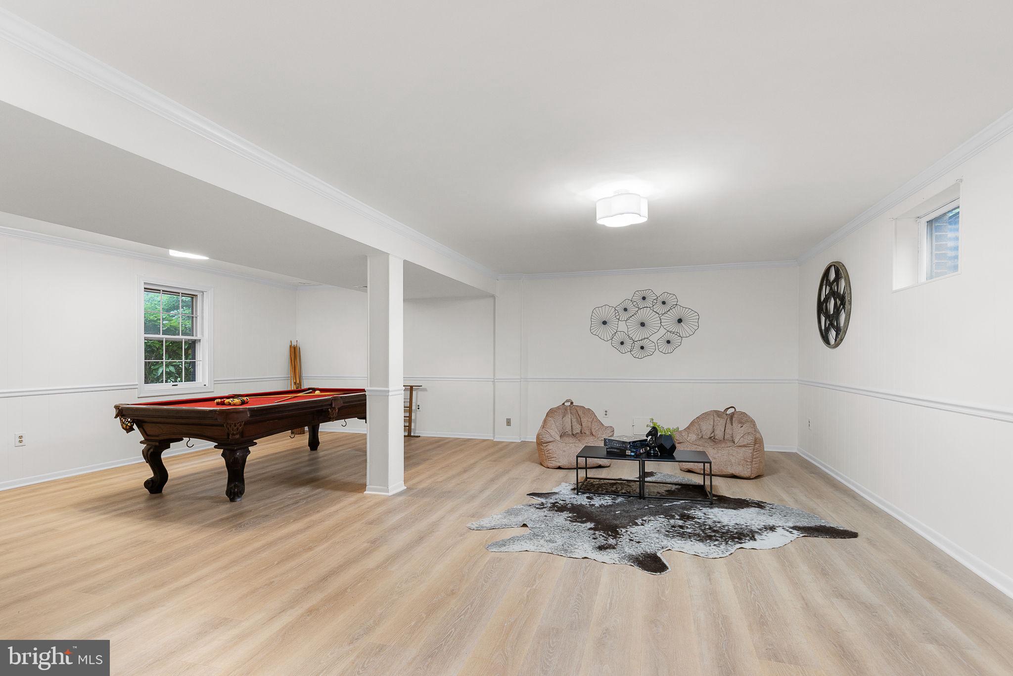 RIVERWOOD - Residential