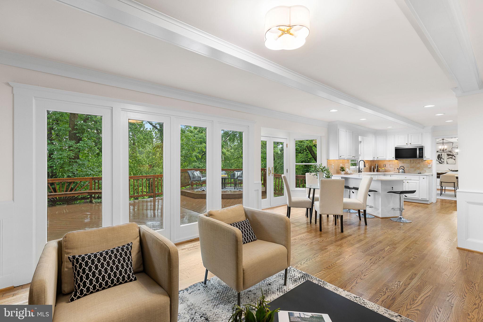 RIVERWOOD - Residential