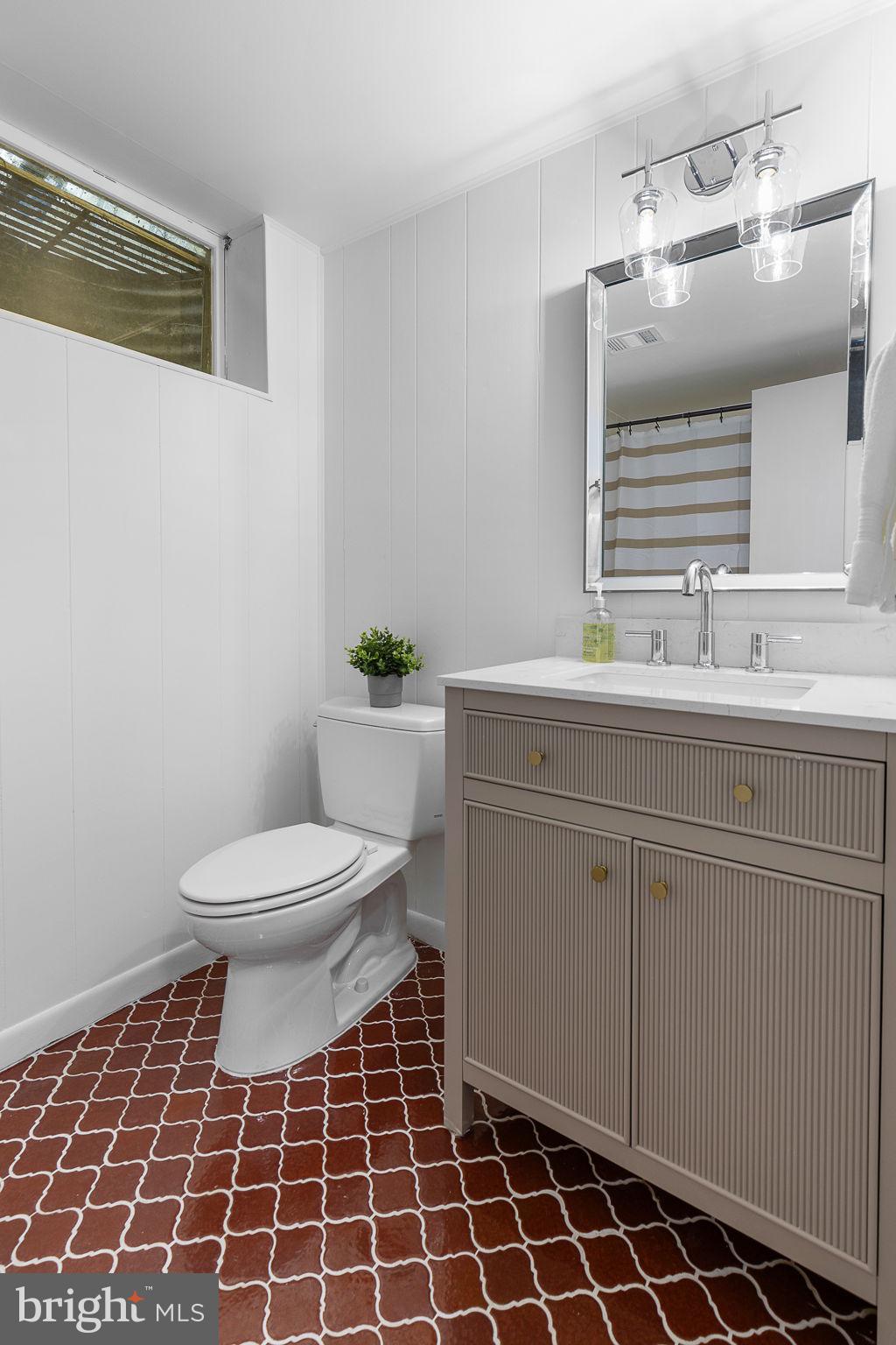 RIVERWOOD - Residential