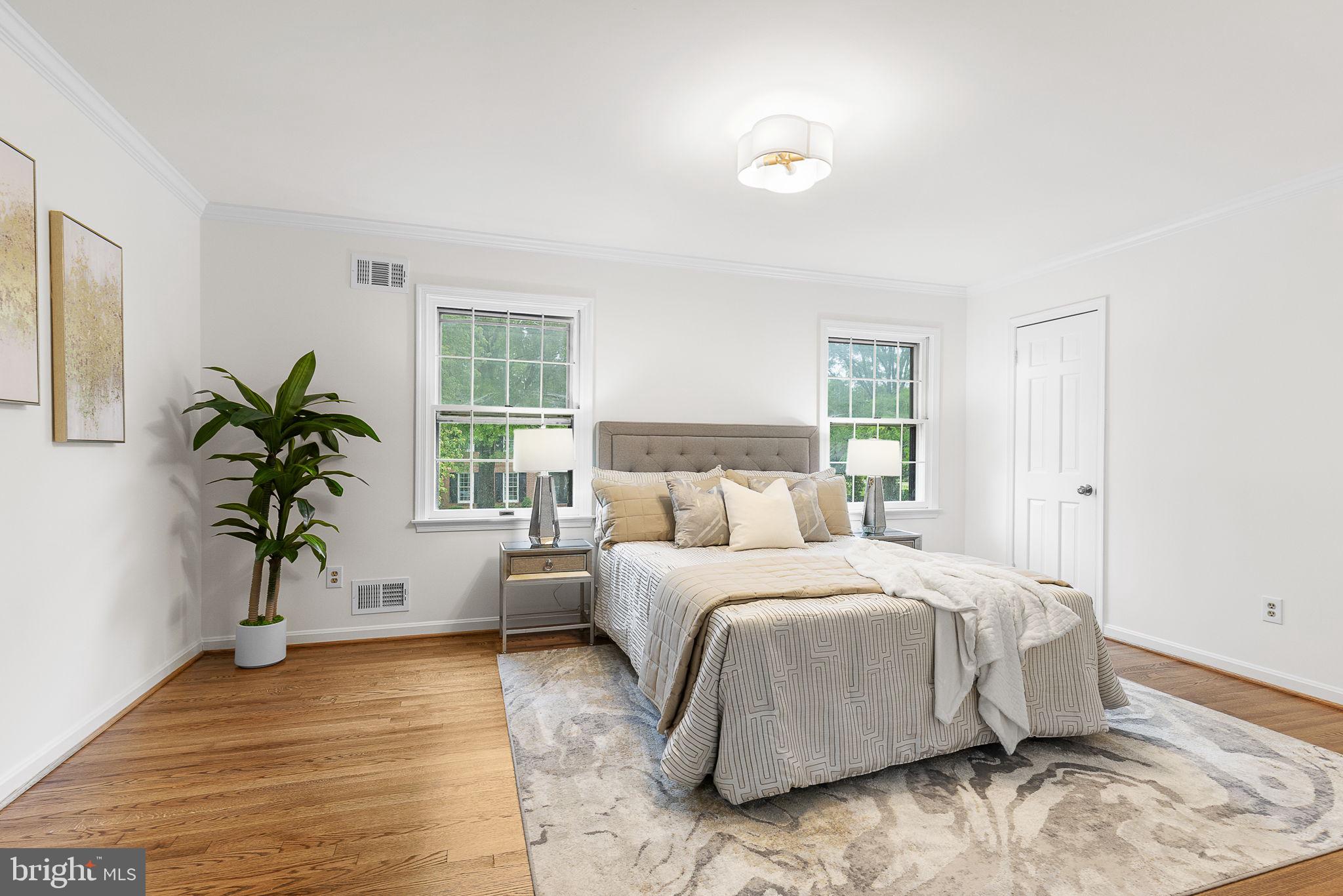 RIVERWOOD - Residential