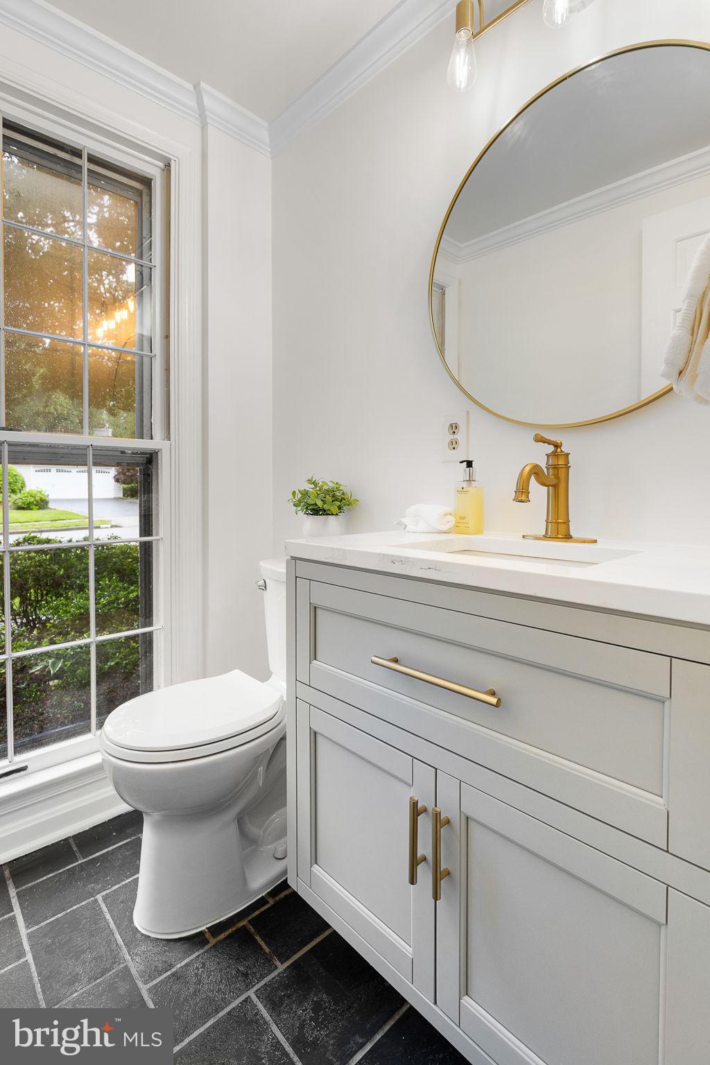 RIVERWOOD - Residential