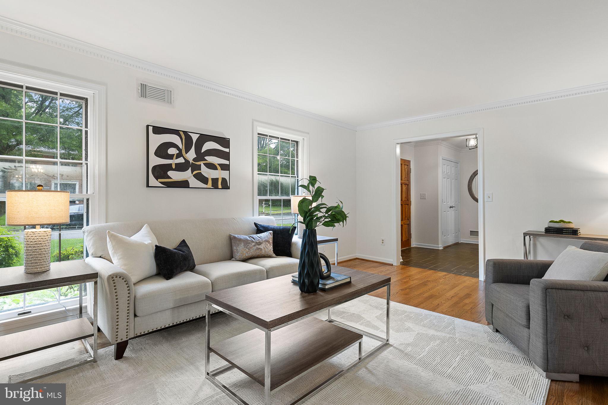 RIVERWOOD - Residential