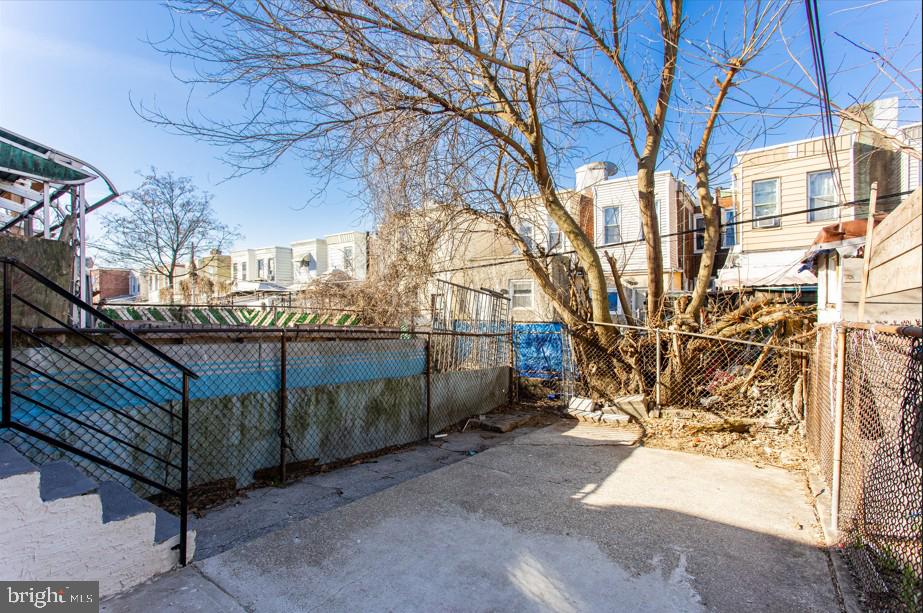 KENSINGTON - Residential