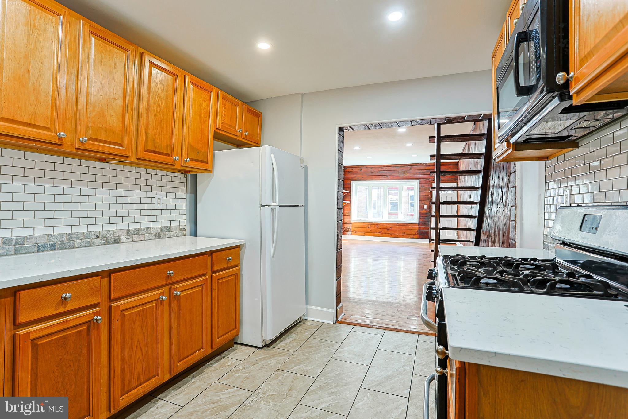 KENSINGTON - Residential