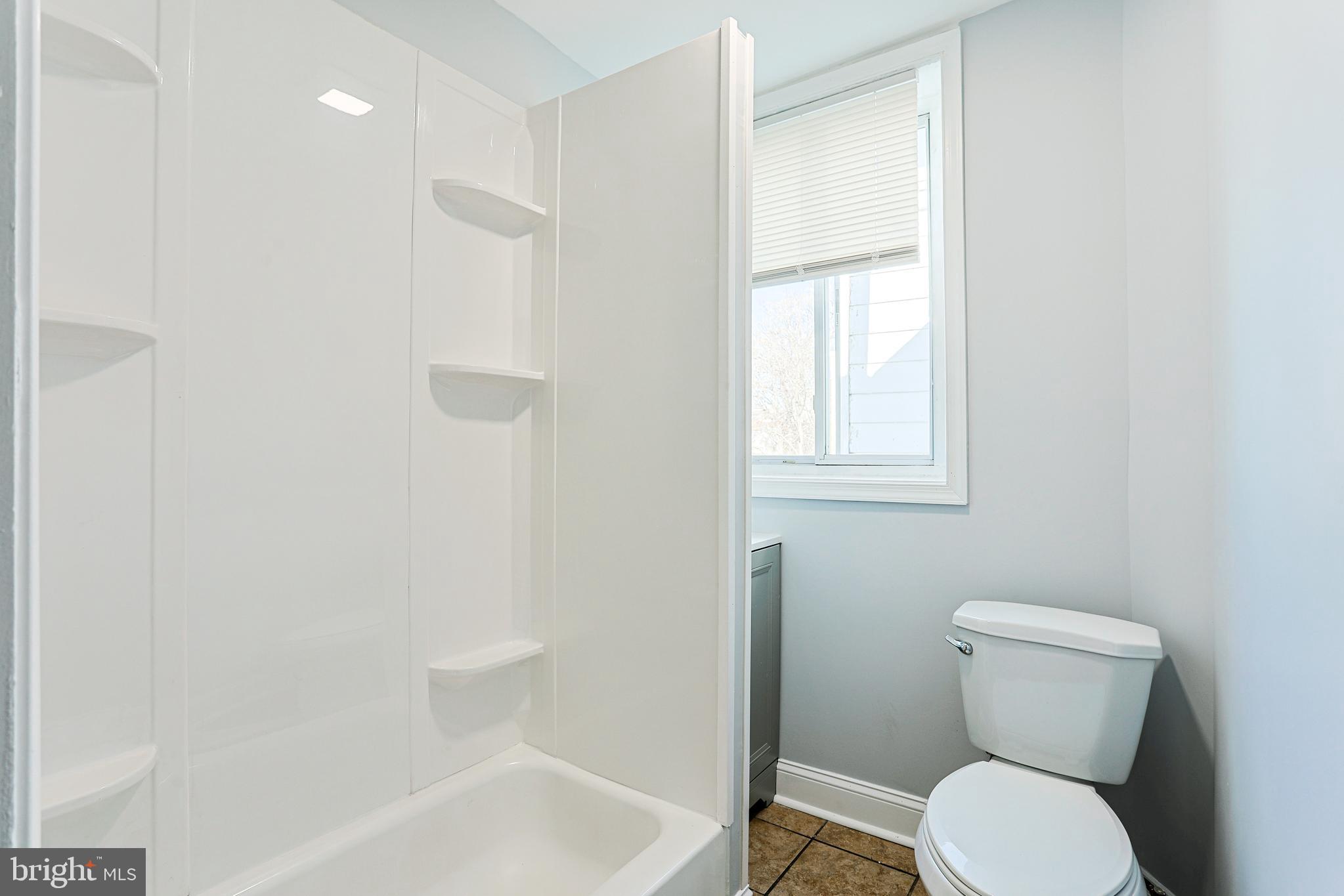 KENSINGTON - Residential