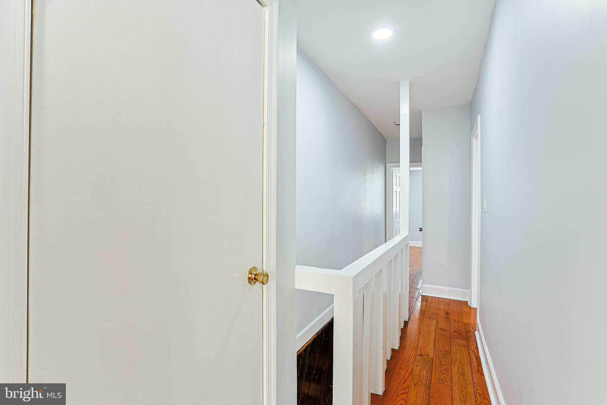 KENSINGTON - Residential