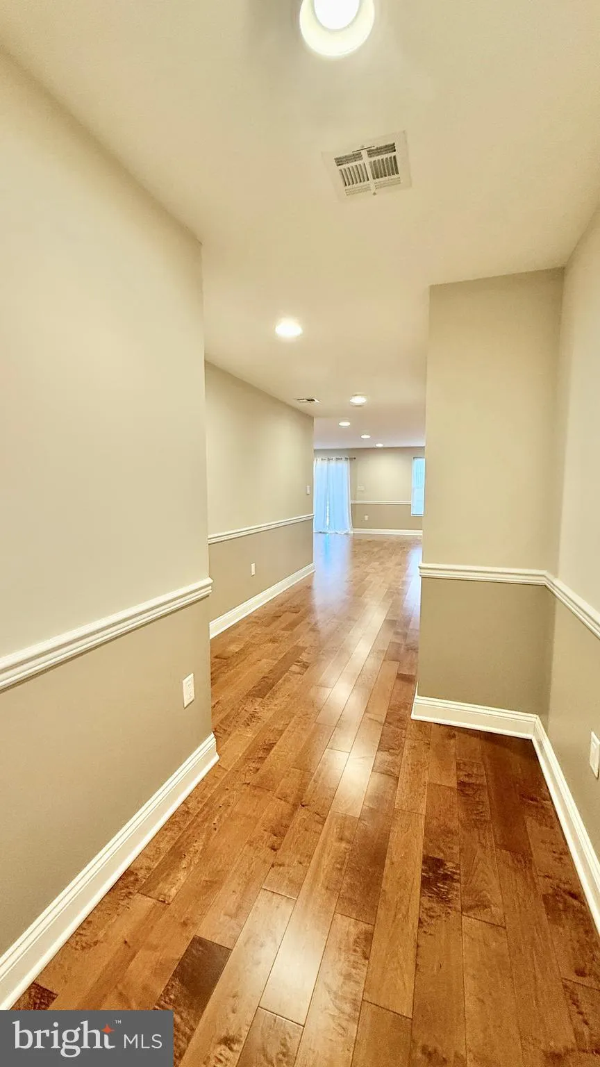 Princeton, New Jersey 08540, United States, 2 Bedrooms Bedrooms, ,3 BathroomsBathrooms,Residential,Active,98320