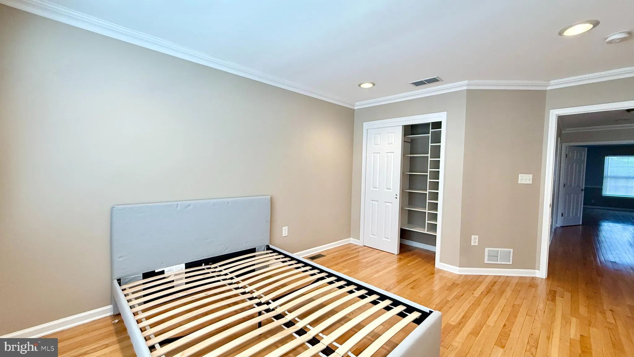 Princeton, New Jersey 08540, United States, 2 Bedrooms Bedrooms, ,3 BathroomsBathrooms,Residential,Active,98320