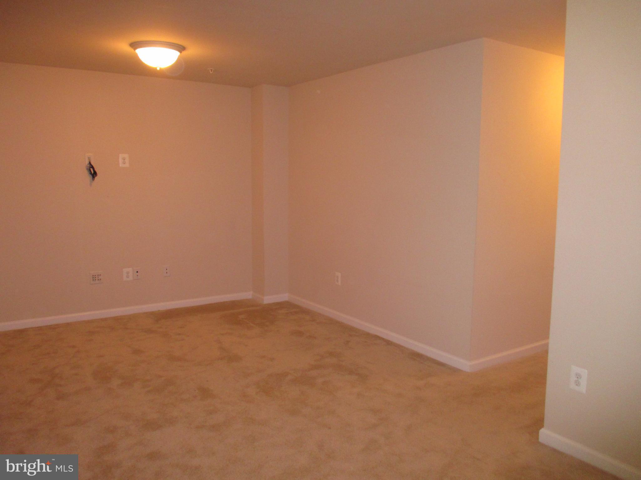 TANYARD SPRINGS - Residential Lease