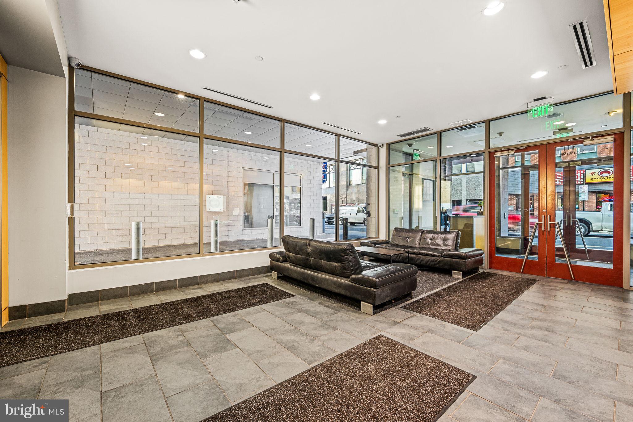 CHINATOWN - Residential