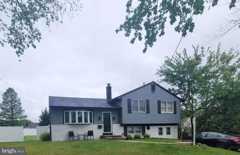 MLS: NJCD2093738