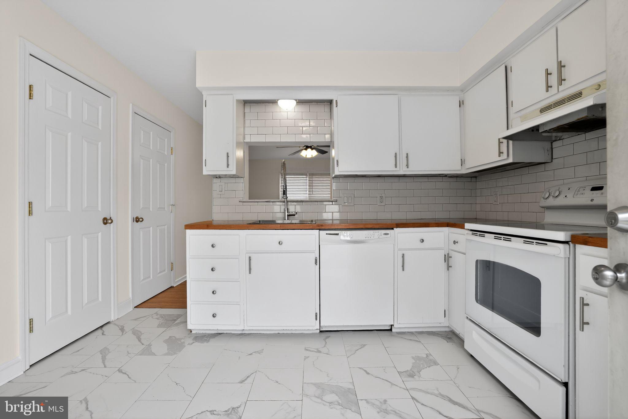 PARKRIDGE - Residential