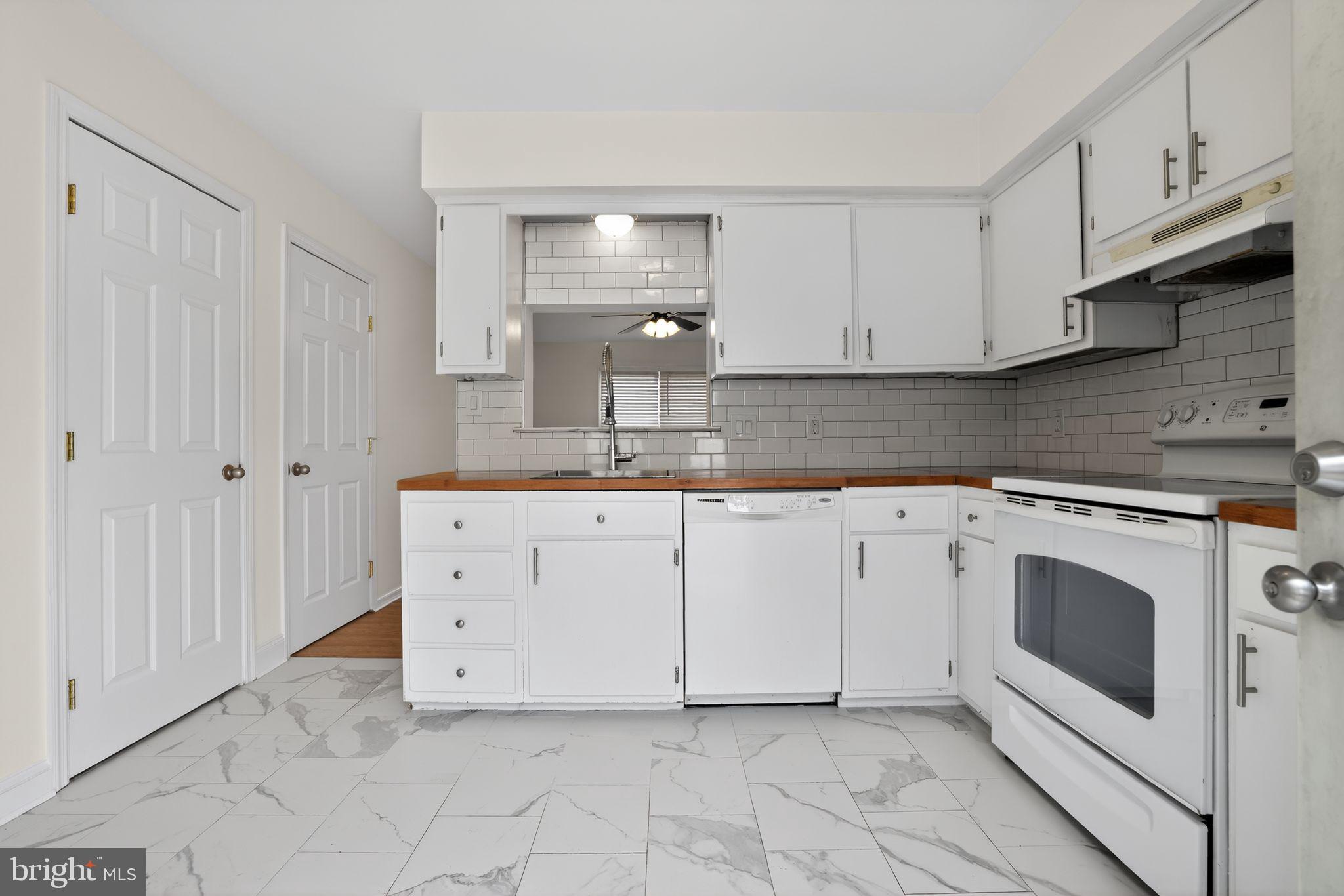 PARKRIDGE - Residential