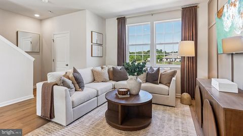 31 FOREST PARK DRIVE WARETOWN NJ 08758