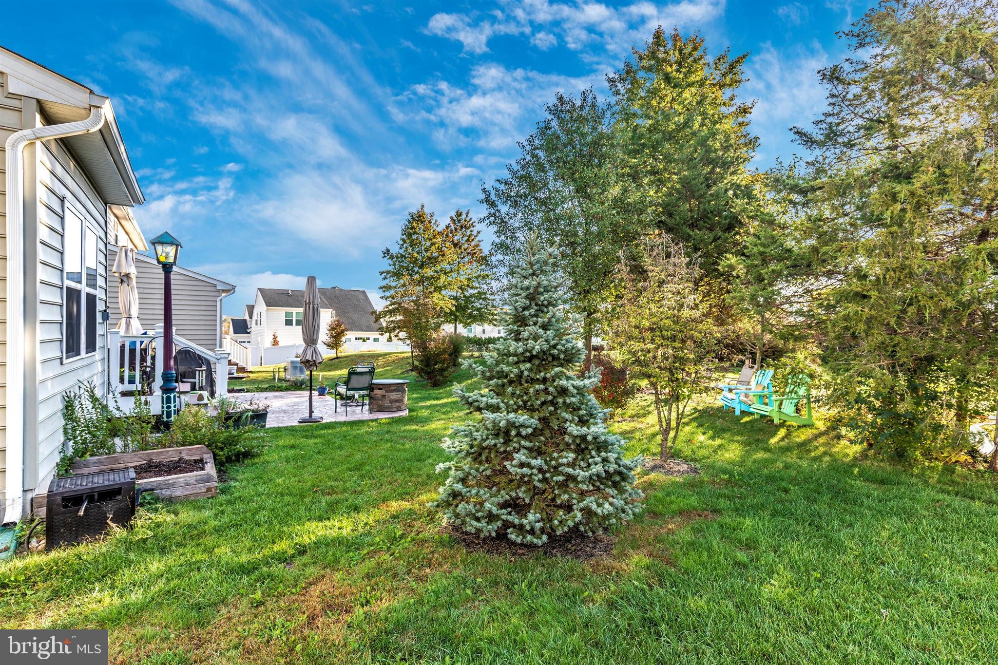 MONTGOMERY VIEW - Residential