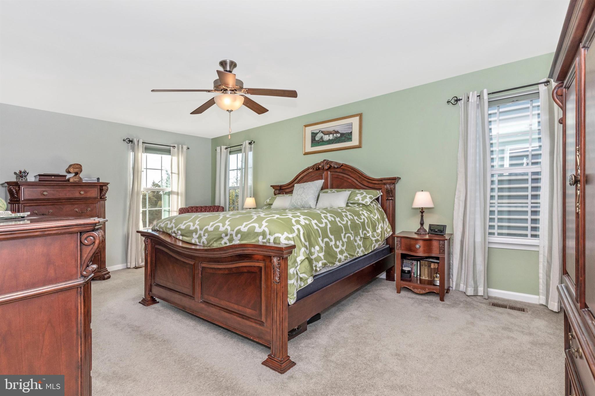 MONTGOMERY VIEW - Residential